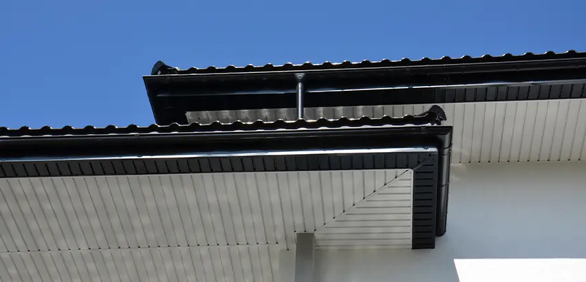 Box Eave Construction in Elgin